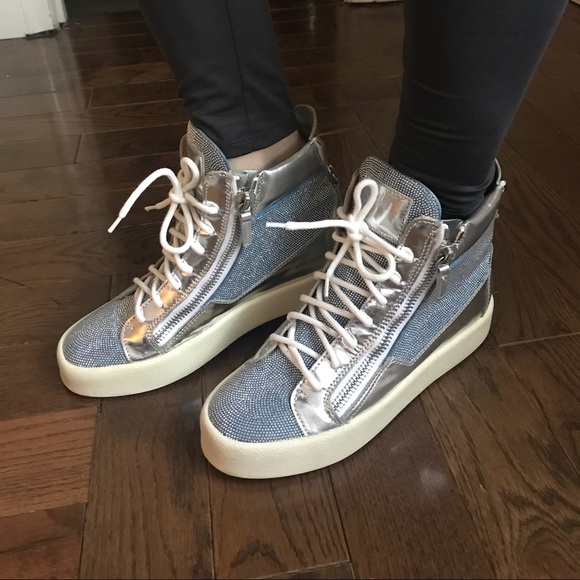 ‼️Rare‼️Giuseppe 💎crystal high tops - Picture 4 of 8